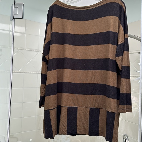 Alembika wide striped brown/black tunic top. Great drape Bust 27.5 in pit to pit - Picture 4 of 5